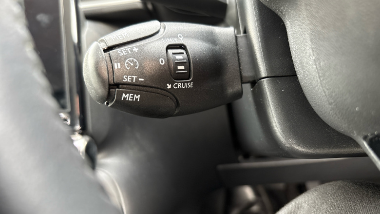 Citroen C3 1.2 PureTech Shine 5dr Petrol Hatchback